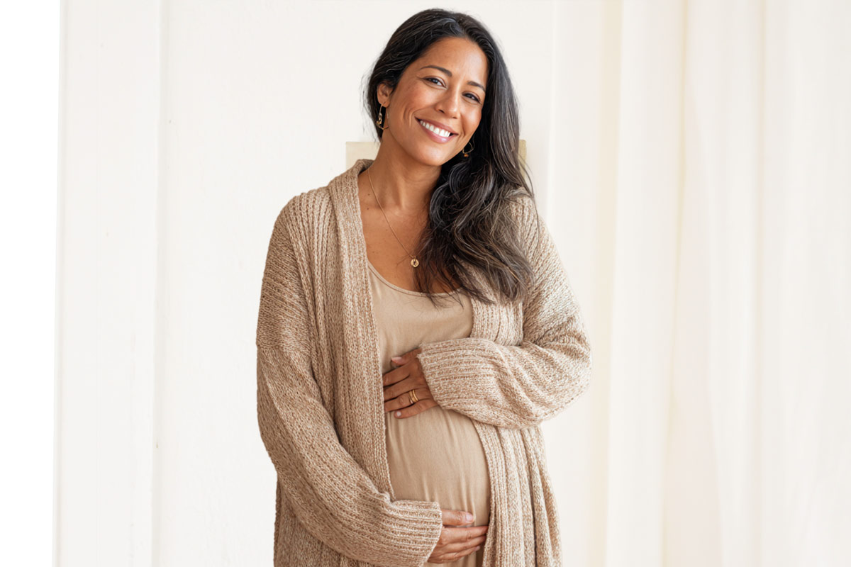 Un diagnóstico de "embarazo de alto riesgo" es una designación de seguridad que permite un monitoreo más cercano, no una predicción de un resultado negativo.